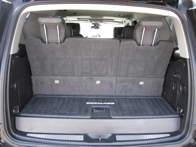 2018 Cadillac Escalade Luxury