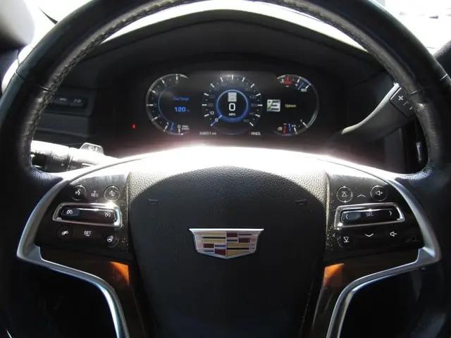 2018 Cadillac Escalade Luxury