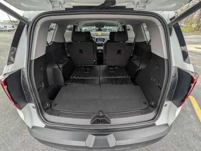 2023 GMC Acadia FWD SLE