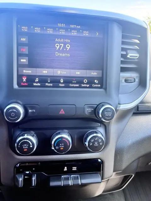 2021 Ram 1500 Big Horn Crew Cab 4x4 6'4" Box