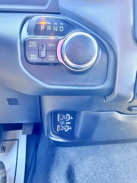 2021 Ram 1500 Big Horn Crew Cab 4x4 6'4" Box