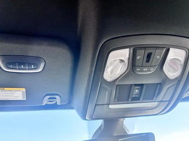 2021 Ram 1500 Big Horn Crew Cab 4x4 6'4" Box