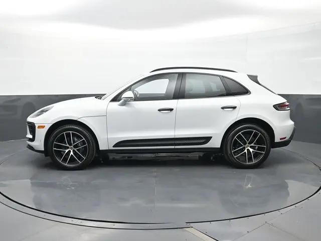 2025 Porsche Macan Macan
