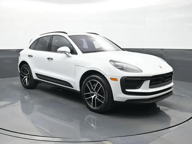 2025 Porsche Macan Macan