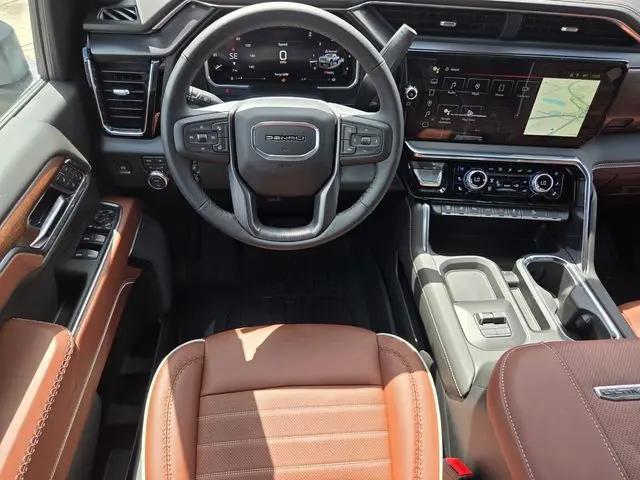 2026 GMC Sierra 3500HD Crew Cab, Long Bed, Denali Ultimate, 4WD