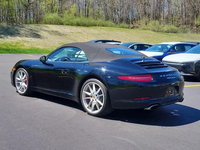 2015 Porsche 911 Carrera
