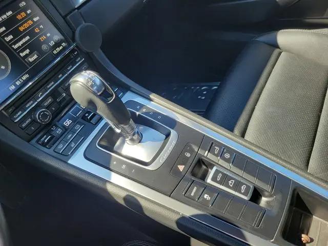 2015 Porsche 911 Carrera