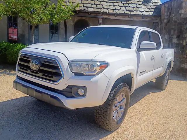 2018 Toyota Tacoma SR5