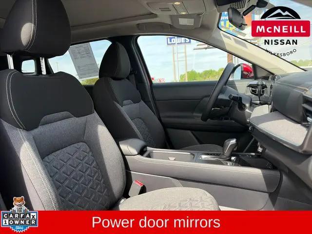 2025 Nissan Kicks SV FWD
