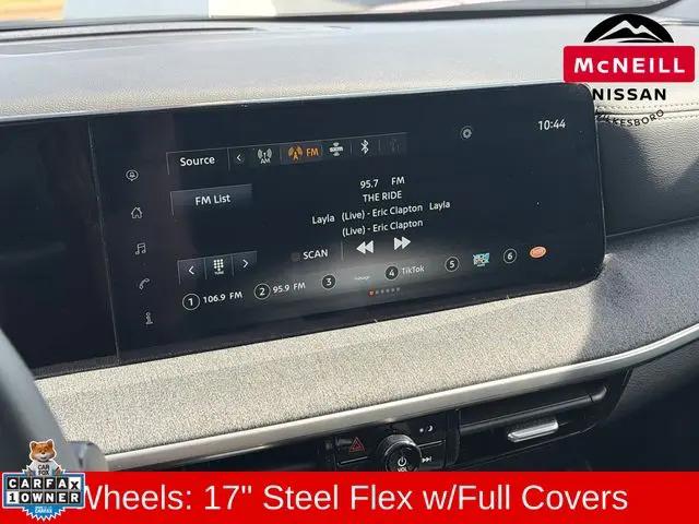 2025 Nissan Kicks SV FWD