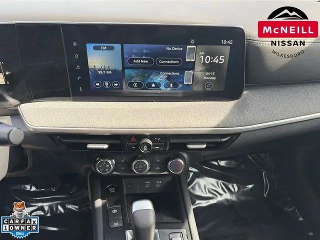 2025 Nissan Kicks SV FWD