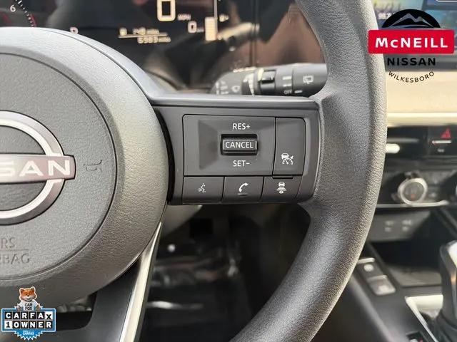 2025 Nissan Kicks SV FWD