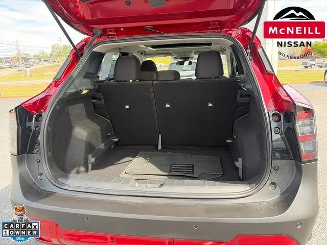2025 Nissan Kicks SV FWD