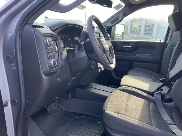 2026 GMC Sierra 2500HD Crew Cab, Standard Bed, Pro, 4WD