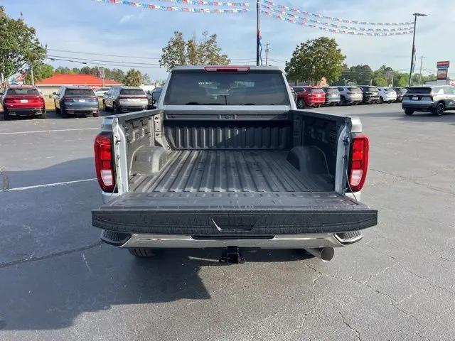 2026 GMC Sierra 2500HD Crew Cab, Standard Bed, Pro, 4WD