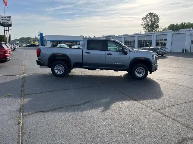 2026 GMC Sierra 2500HD Crew Cab, Standard Bed, Pro, 4WD