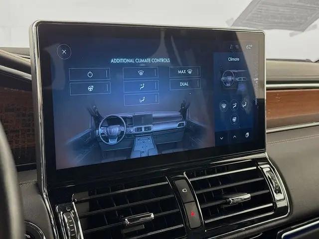 2024 Lincoln Navigator Black Label L