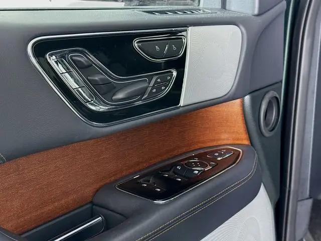 2024 Lincoln Navigator Black Label L