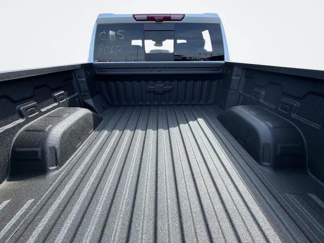 2026 Chevrolet Silverado 1500 4WD Crew Cab Short Bed High Country