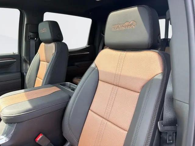 2026 Chevrolet Silverado 1500 4WD Crew Cab Short Bed High Country