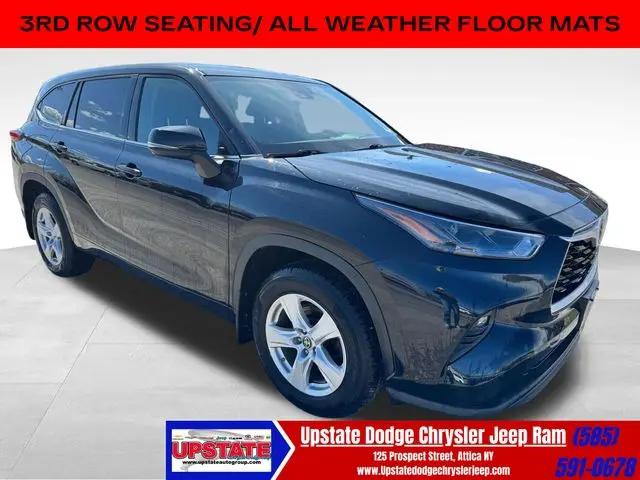 2022 Toyota Highlander LE for sale in Attica, NY