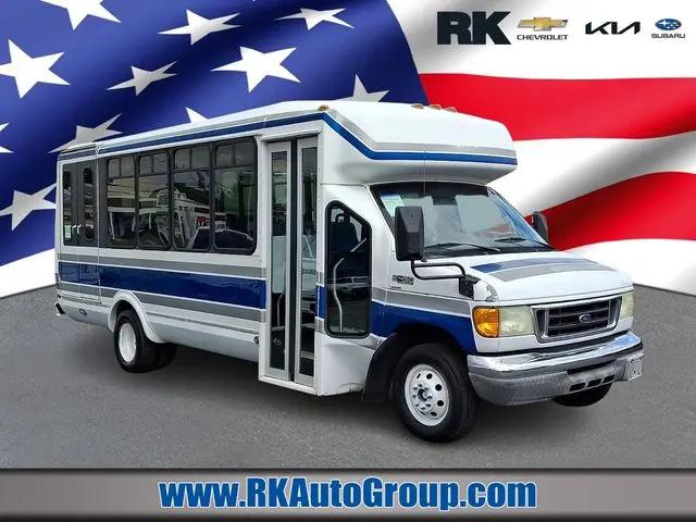 2005 Ford E-450 Cutaway E-450 for sale in Vineland, NJ