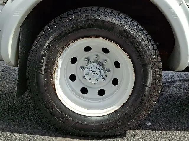 2005 Ford E-450 Cutaway E-450