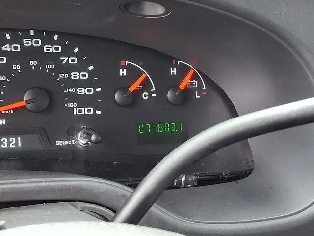 2005 Ford E-450 Cutaway E-450