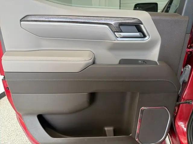 2024 Chevrolet Silverado 1500 4WD Crew Cab Short Bed LTZ