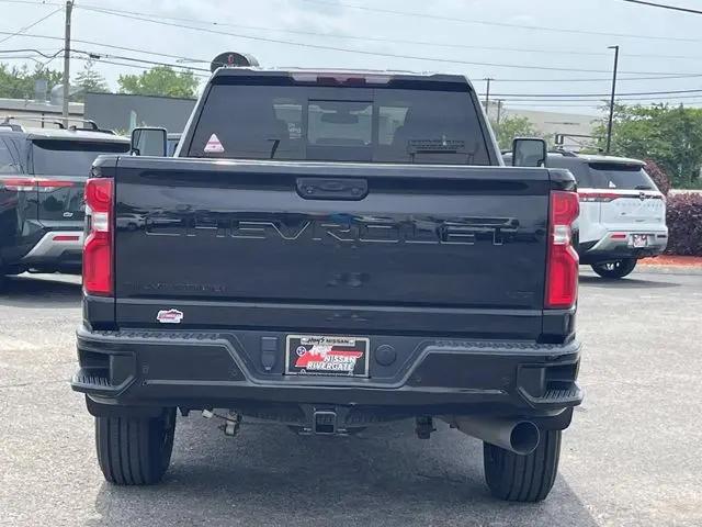 2022 Chevrolet Silverado 3500HD 4WD Crew Cab Long Bed LTZ