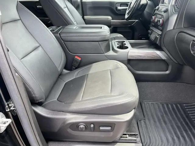 2022 Chevrolet Silverado 3500HD 4WD Crew Cab Long Bed LTZ
