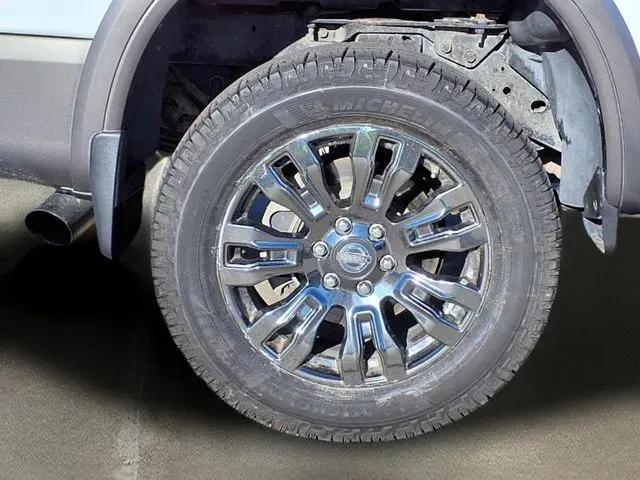 2017 Nissan Titan XD Platinum Reserve Diesel