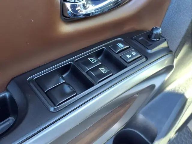 2017 Nissan Titan XD Platinum Reserve Diesel