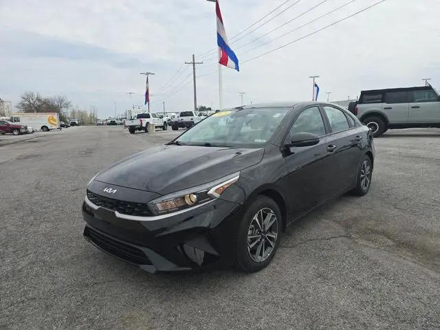 2023 Kia Forte LXS
