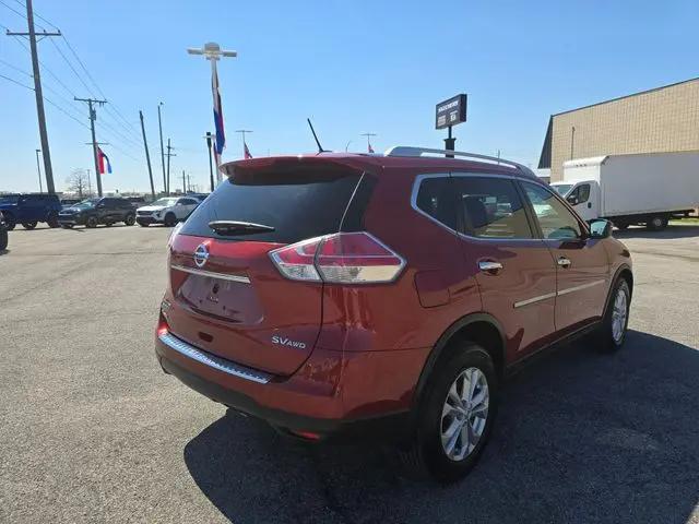 2016 Nissan Rogue SV