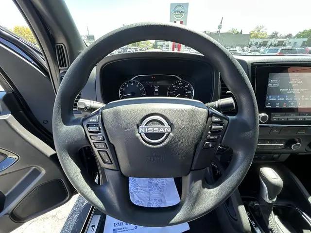 2023 Nissan Frontier Crew Cab SV 4x4