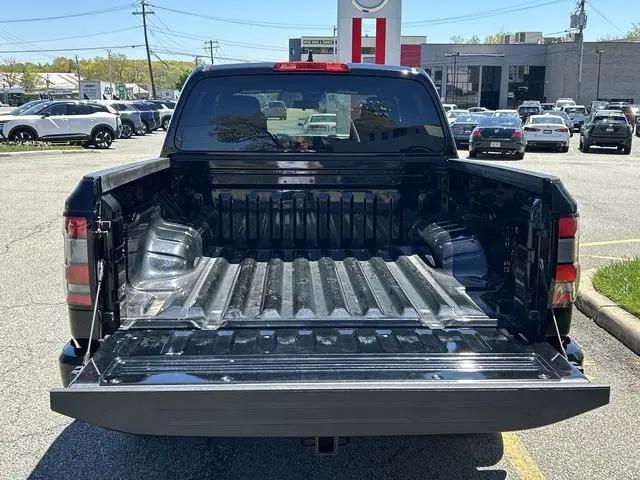 2023 Nissan Frontier Crew Cab SV 4x4