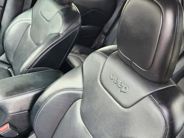 2022 Jeep Cherokee Latitude Lux FWD