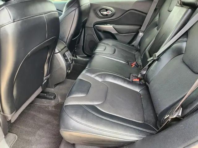 2022 Jeep Cherokee Latitude Lux FWD