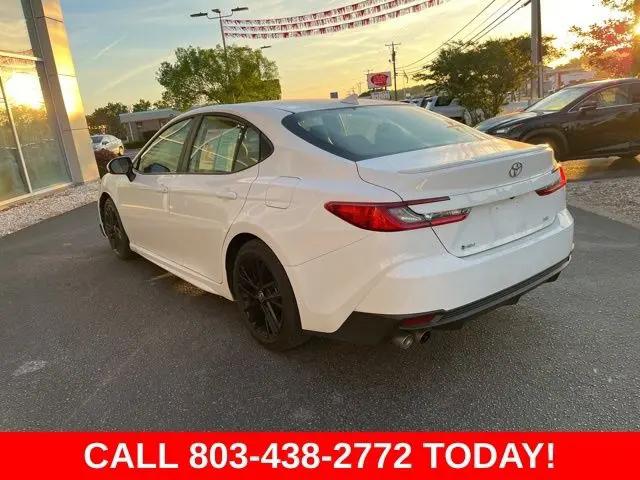 2025 Toyota Camry SE