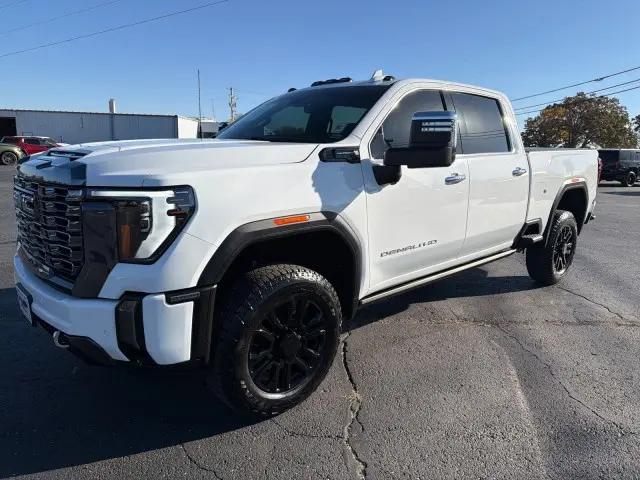 2024 GMC Sierra 2500HD 4WD Crew Cab Standard Bed Denali Ultimate
