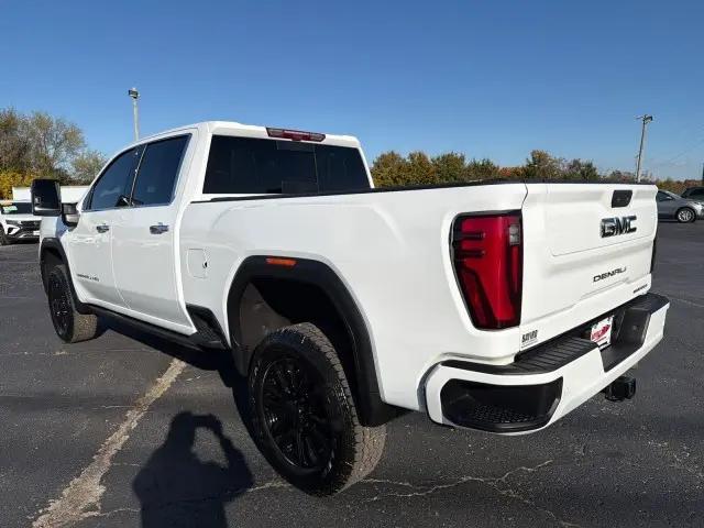 2024 GMC Sierra 2500HD 4WD Crew Cab Standard Bed Denali Ultimate