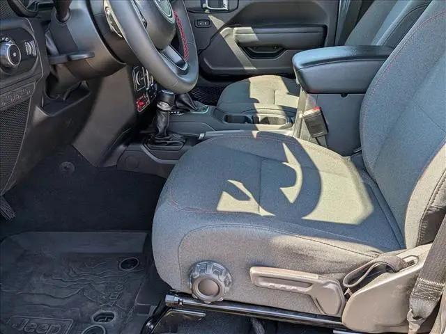 2024 Jeep Wrangler 4-Door Rubicon 4x4
