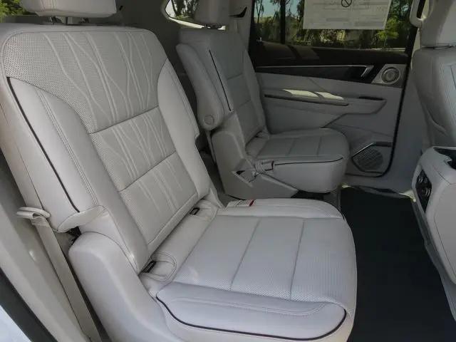2026 Buick Enclave Avenir FWD
