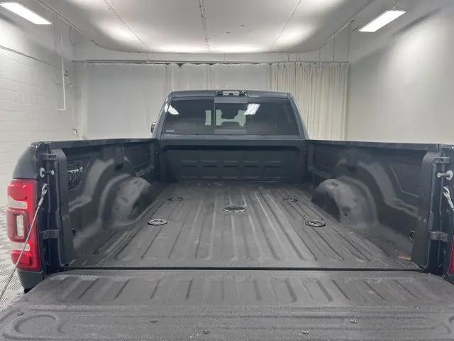 2022 Ram 3500 Limited Longhorn Crew Cab 4x4 8' Box