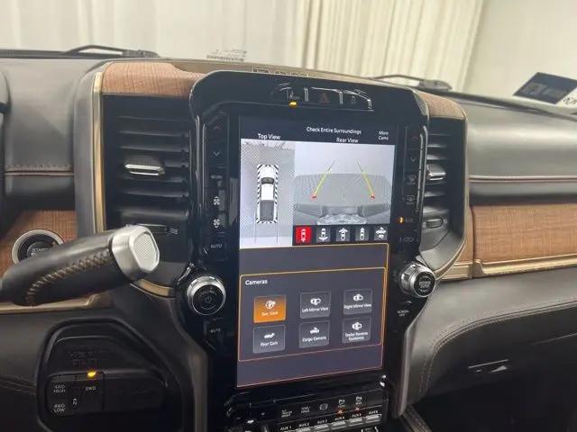 2022 Ram 3500 Limited Longhorn Crew Cab 4x4 8' Box