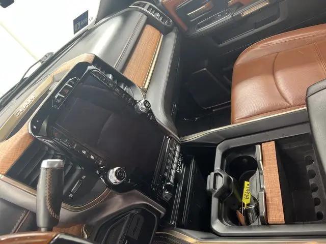 2022 Ram 3500 Limited Longhorn Crew Cab 4x4 8' Box