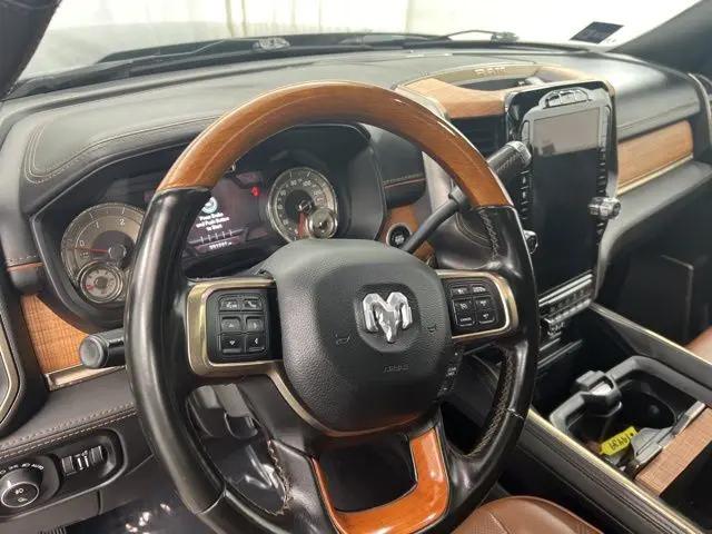 2022 Ram 3500 Limited Longhorn Crew Cab 4x4 8' Box