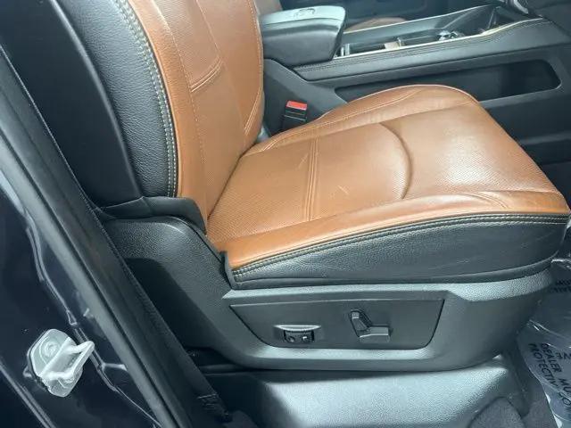 2022 Ram 3500 Limited Longhorn Crew Cab 4x4 8' Box