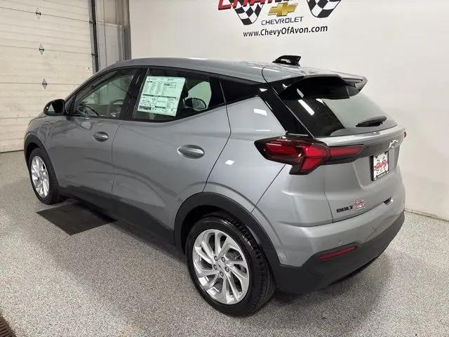 2027 Chevrolet Bolt LT FWD